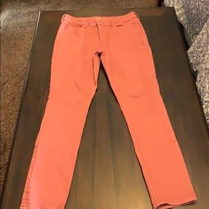 Old Navy Rockstar Super Skinny pants